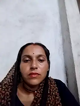 Snapshot of Sonam_shinde chatting on September 18, 2025, 5:04 pm Sonam shinde online show from September 18, 2025, 5:04 pm