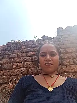 Snapshot of Sonam_shinde chatting on October 16, 2025, 6:14 am Sonam shinde online show from October 16, 2025, 6:14 am