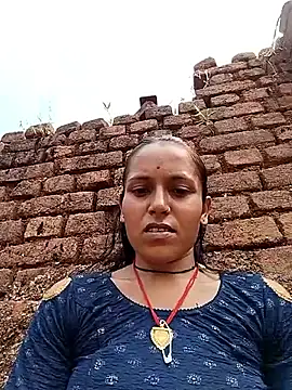 Snapshot of Sonam_shinde chatting on October 23, 2025, 6:34 am Sonam shinde online show from October 23, 2025, 6:34 am
