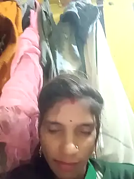 Punam jindal online show from November 11, 2025, 2:39 pm