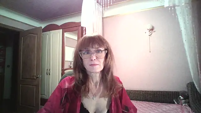 Darsy Lovs online show from September 11, 2025, 7:47 pm