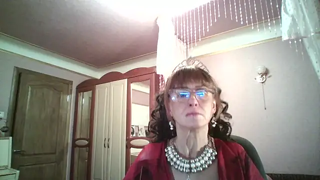 Darsy Lovs online show from September 14, 2025, 7:13 pm