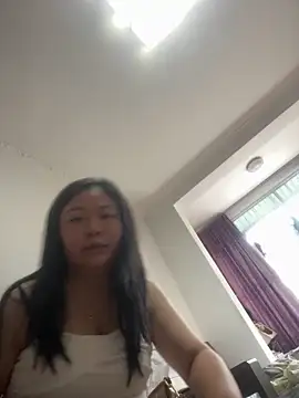 smgirls online show from September 30, 2025, 5:12 am