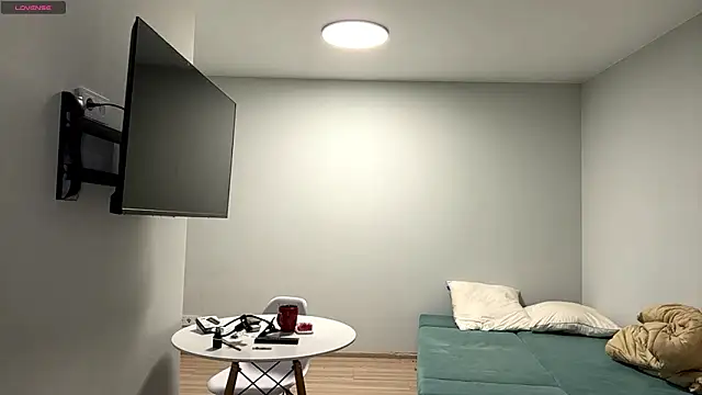 Denni Spilber online show from March 20, 2026, 5:07 pm