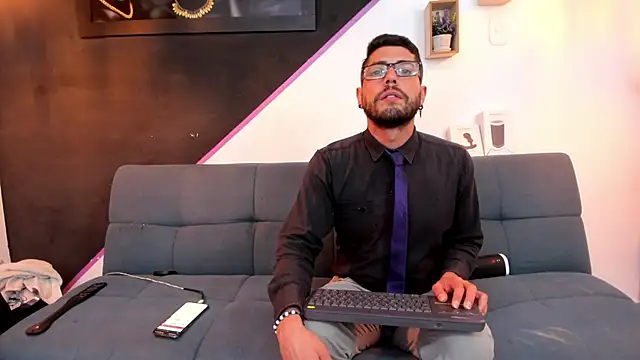 DanteWinter online show from September 10, 2025, 4:12 am