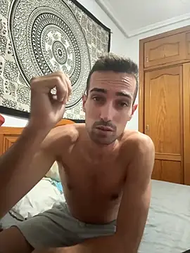 Mikeparanoiasan online show from September 15, 2025, 10:54 pm