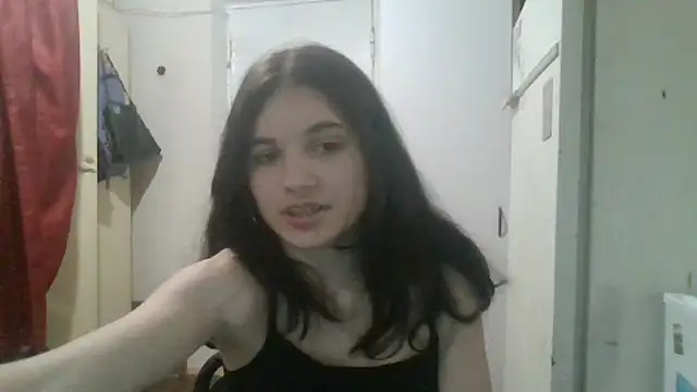 Tanya0331 online show from September 14, 2025, 10:31 pm
