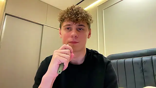 Tyler Garner online show from February 5, 2026, 2:33 pm