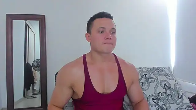 KingLevi01 online show from August 5, 2026, 7:38 pm