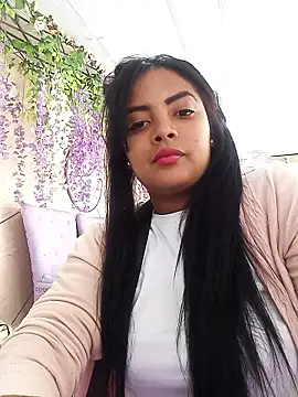 Mily Candy online show from September 11, 2025, 8:09 pm