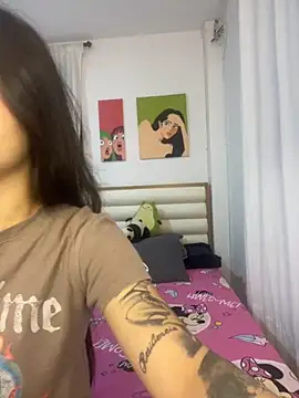 Sweet and Rous0 online show from September 21, 2025, 2:57 am