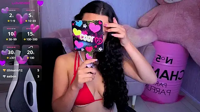 bella vibess s online show from April 29, 2026, 5:30 pm