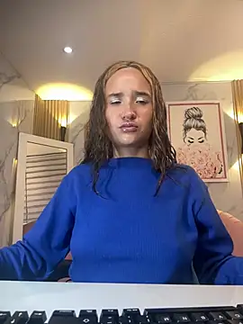 bella vibess s online show from August 4, 2026, 2:48 am