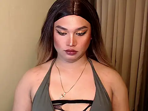 UrGoddess Kiera online show from October 13, 2025, 7:08 am