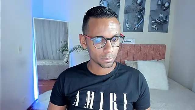 Snapshot of KingEdward_ chatting on September 23, 2025, 10:29 am KingEdward  online show from September 23, 2025, 10:29 am