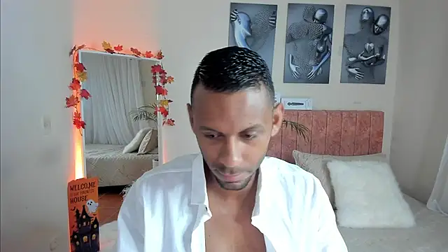 Snapshot of KingEdward_ chatting on October 19, 2025, 10:16 am KingEdward  online show from October 19, 2025, 10:16 am