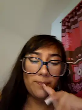 Snapshot of Delycom chatting on September 24, 2025, 7:01 am Delycom online show from September 24, 2025, 7:01 am