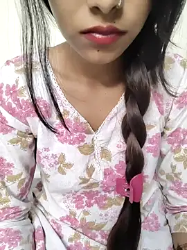 Cute Jasmin  online show from September 24, 2025, 6:39 am