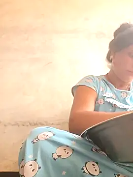 Snapshot of Hot-kal93 chatting on September 19, 2025, 6:59 am Hot-kal93 online show from September 19, 2025, 6:59 am