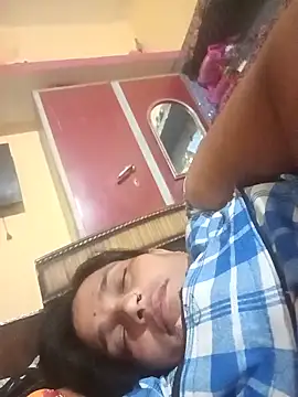 Snapshot of Hot-kal93 chatting on November 7, 2025, 10:10 pm Hot-kal93 online show from November 7, 2025, 10:10 pm