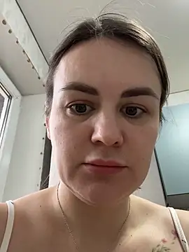 Risky-Flower online show from October 17, 2025, 11:46 am