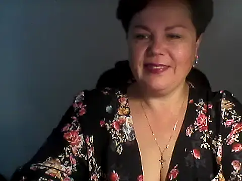 Snapshot of EllaLove2277 chatting on September 30, 2025, 6:40 am EllaLove2277 online show from September 30, 2025, 6:40 am