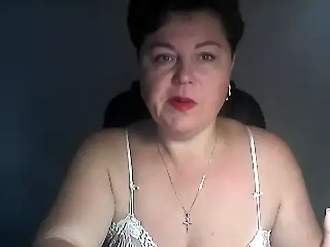 Snapshot of EllaLove2277 chatting on October 2, 2025, 5:14 am EllaLove2277 online show from October 2, 2025, 5:14 am
