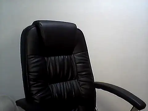 Snapshot of EllaLove2277 chatting on October 17, 2025, 6:49 am EllaLove2277 online show from October 17, 2025, 6:49 am