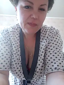 Snapshot of EllaLove2277 chatting on April 1, 2026, 2:47 pm EllaLove2277 online show from April 1, 2026, 2:47 pm
