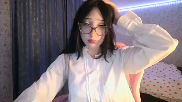 Snapshot of KeicyKlark chatting on October 23, 2025, 6:06 pm KeicyKlark online show from October 23, 2025, 6:06 pm