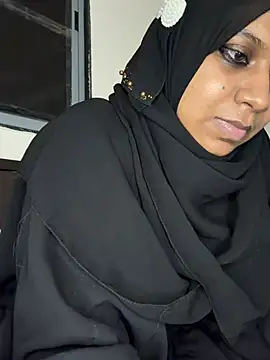 SpicykhalifaX online show from June 3, 2026, 5:40 pm