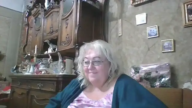 Lala-Love56 online show from September 21, 2025, 4:52 pm