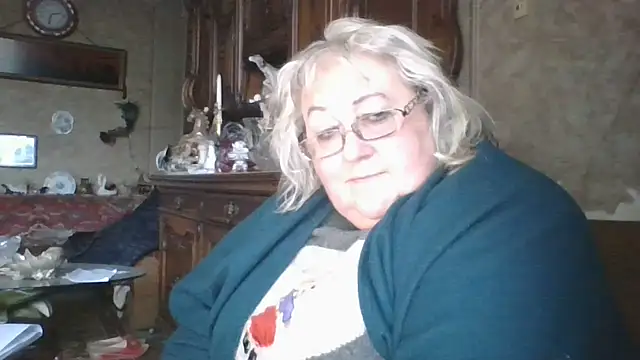 Lala-Love56 online show from October 9, 2025, 11:30 am