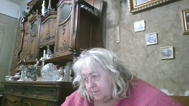 Lala-Love56 online show from May 6, 2026, 6:02 pm