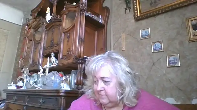 Lala-Love56 online show from May 20, 2026, 3:18 pm