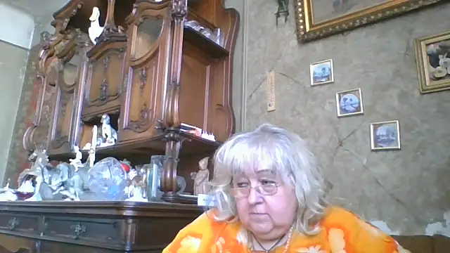 Lala-Love56 online show from May 26, 2026, 1:51 pm