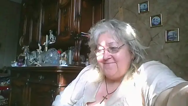 Lala-Love56 online show from July 5, 2026, 5:47 am