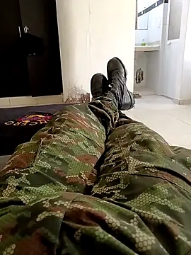 alejos81 online show from October 30, 2025, 5:02 pm