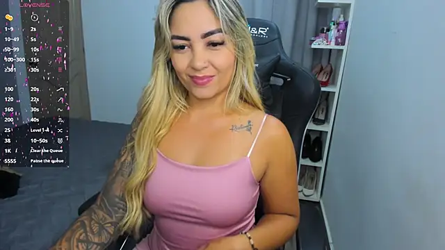 NicolPorto online show from September 21, 2025, 9:44 am