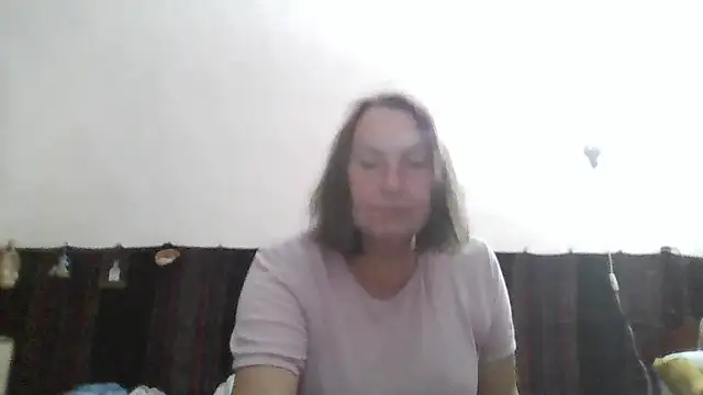 AnnaLive570 online show from May 7, 2026, 2:00 pm