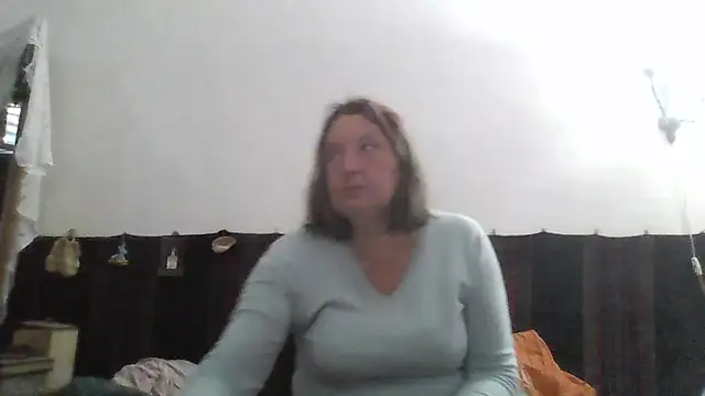 AnnaLive570 online show from May 14, 2026, 3:19 pm