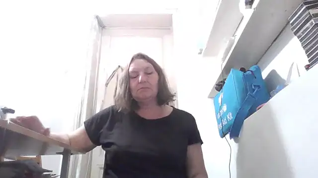 AnnaLive570 online show from May 18, 2026, 11:16 am