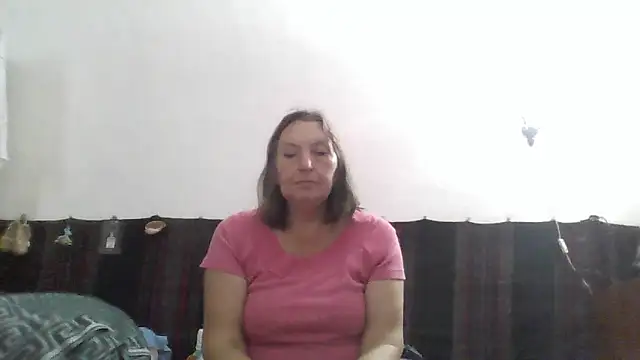 AnnaLive570 online show from June 12, 2026, 3:33 pm