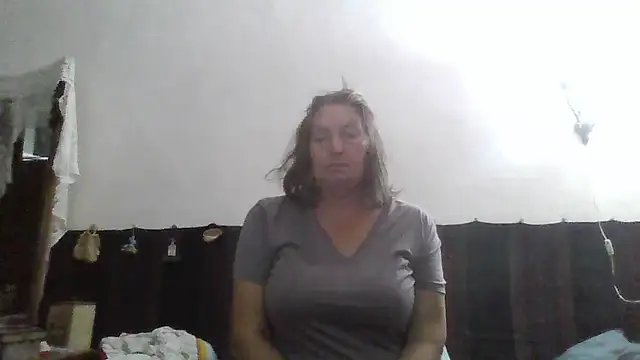 AnnaLive570 online show from July 10, 2026, 3:00 am