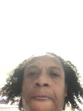 elpeluchenegroxxx3 online show from March 1, 2026, 4:25 am