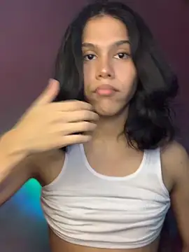Snapshot of Alen_fem chatting on September 15, 2025, 9:59 pm Alen fem online show from September 15, 2025, 9:59 pm