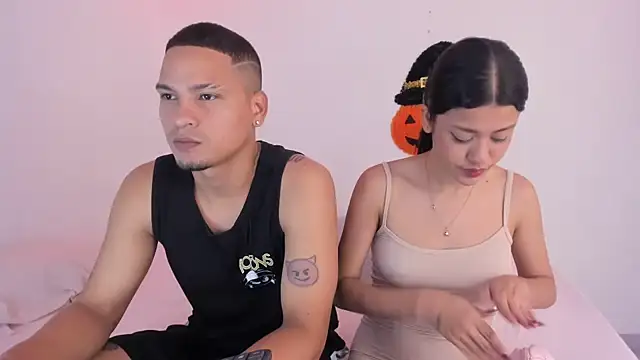 Sexy777Couple online show from November 1, 2025, 12:12 am