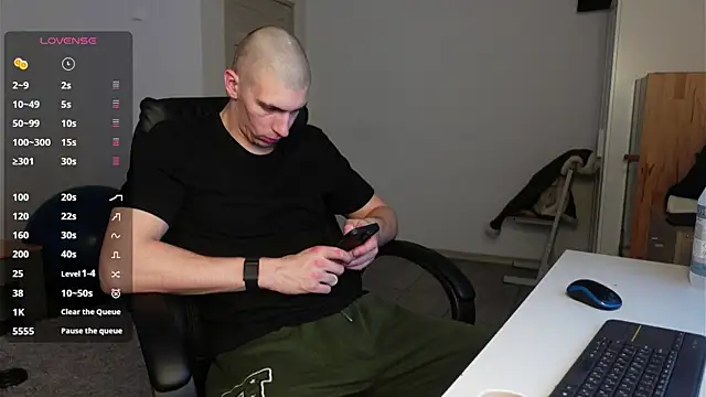 Ryan Dozer online show from January 11, 2026, 7:02 am