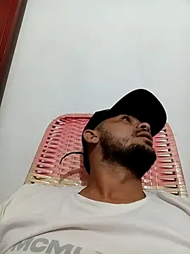 yeffito1 online show from March 22, 2026, 2:26 am