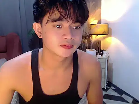 NautyBoyBrazeen 143 online show from June 18, 2026, 12:53 pm